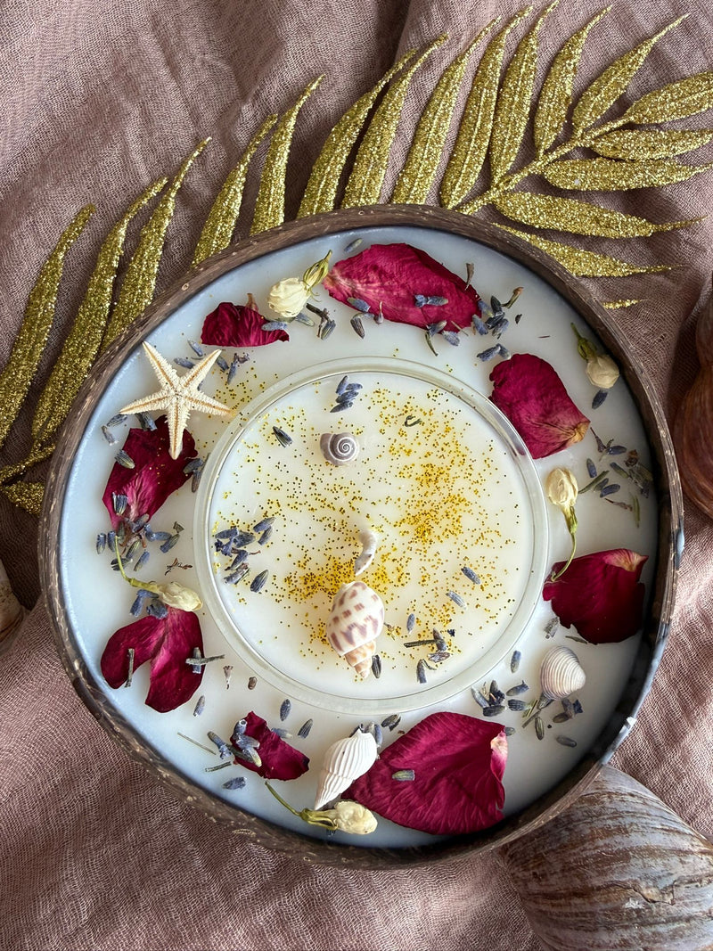 🥥🕯️ Handmade coconut candle – Natural coconut wax in a real coconut shell "Kamilla" (personalizable)