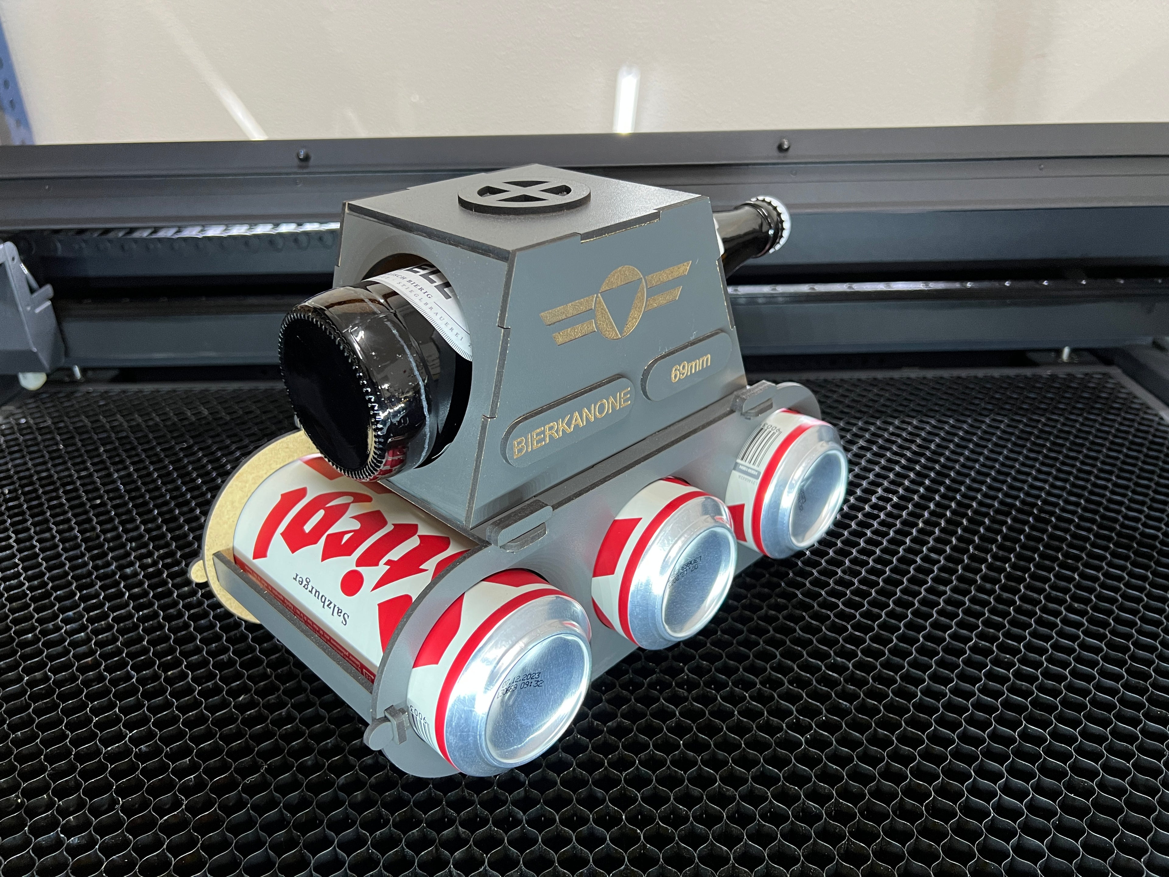 🍺 Bier-Panzer Holz