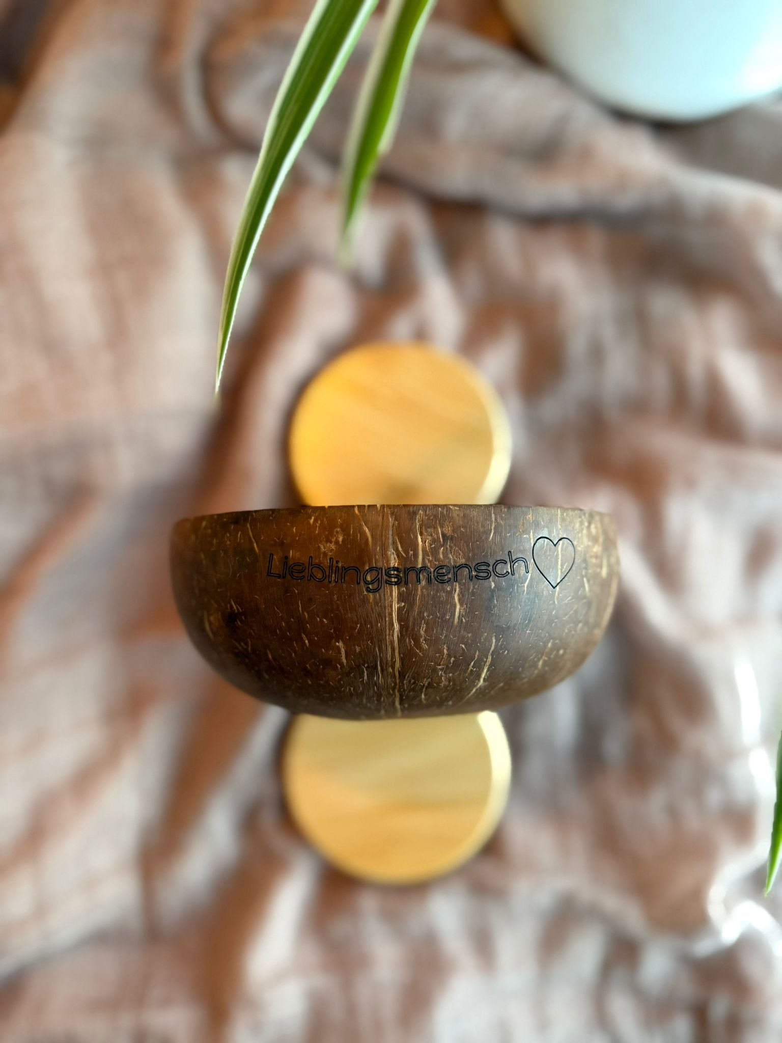 🥥🕯️ Handgemachte Kokosnusskerze – Natürliches Kokoswachs in echter Kokosnussschale "Kimberly" (personalisierbar)