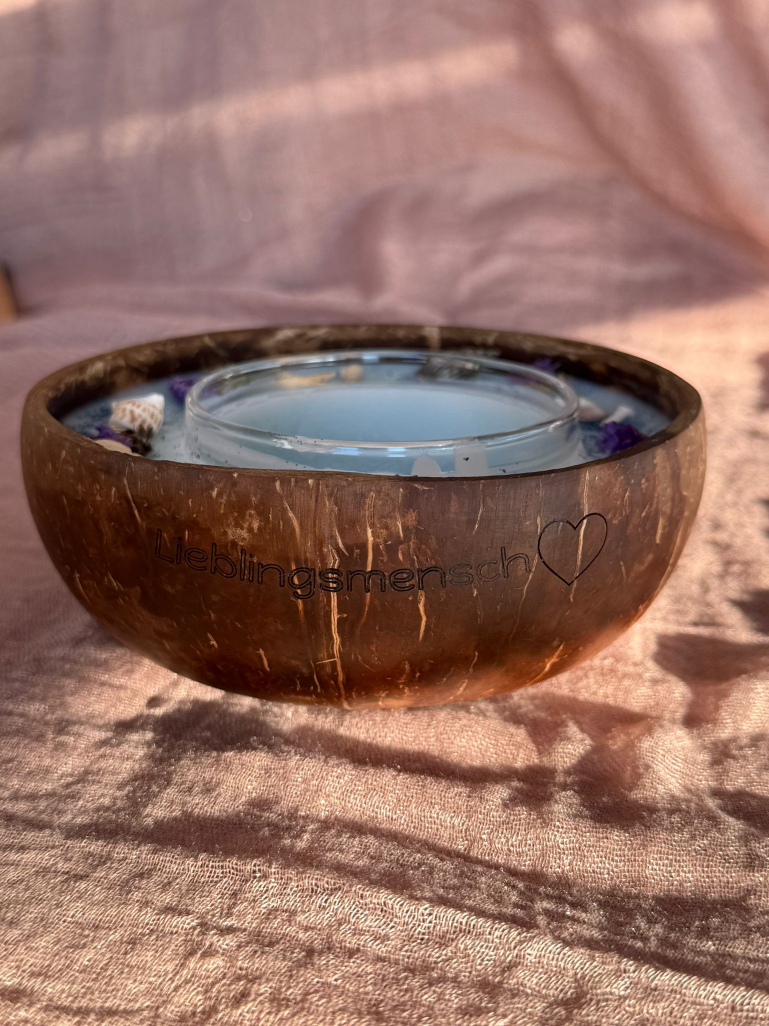 🥥🕯️ Handgemachte Kokosnusskerze – Natürliches Kokoswachs in echter Kokosnussschale "Kimberly" (personalisierbar)