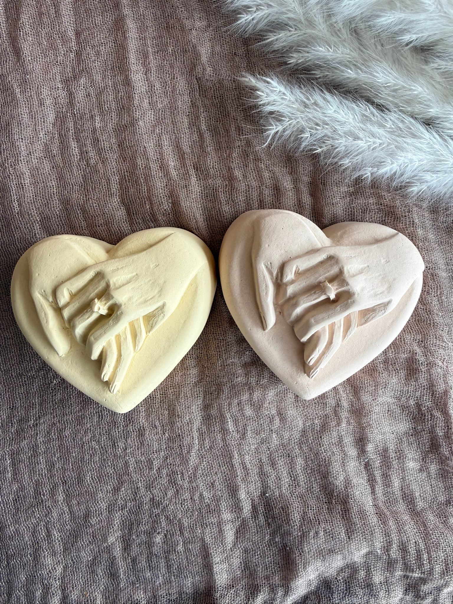 🤍 Herz mit Händen & Ring versch. Farben