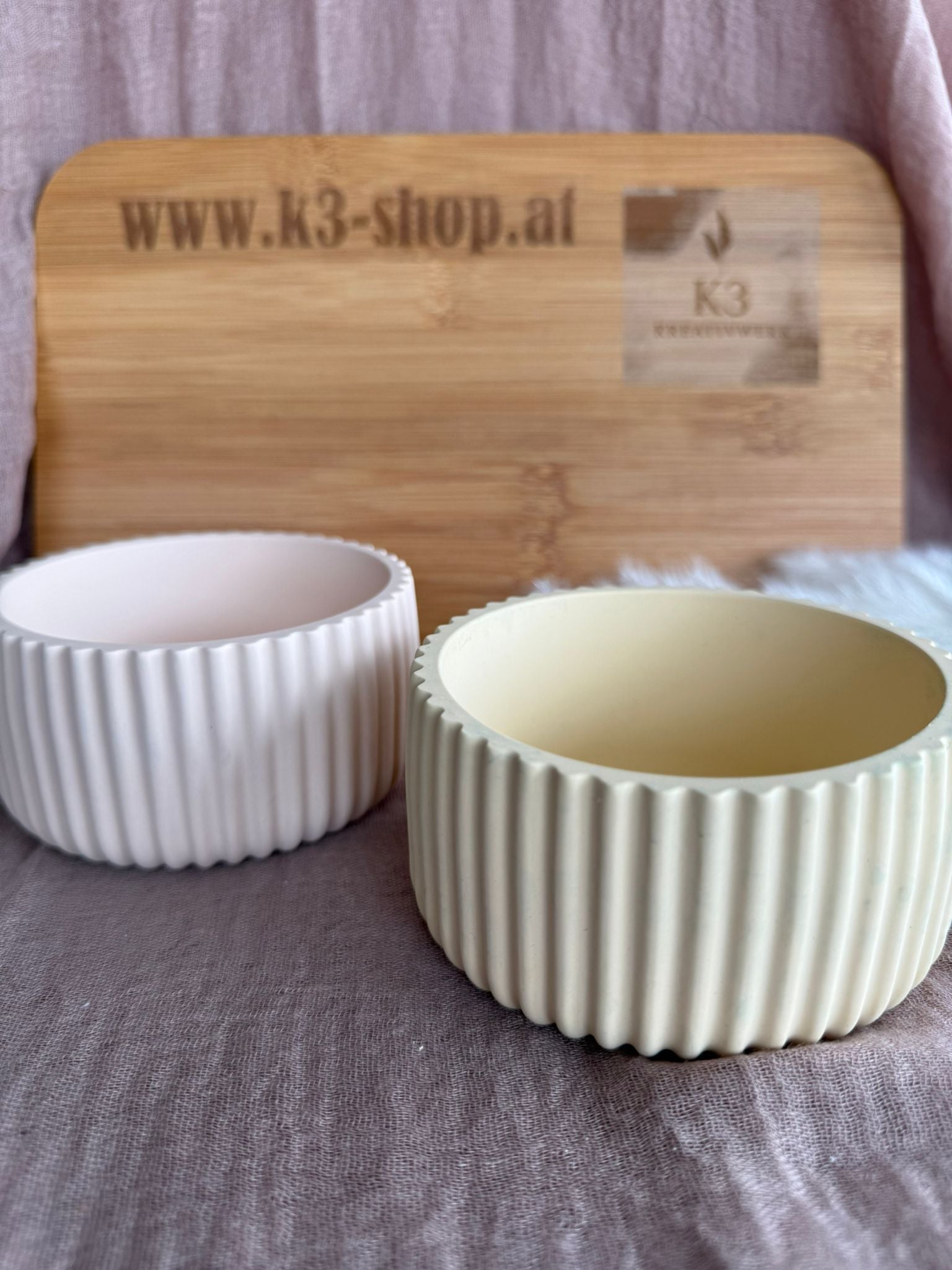 🍃 Schüssel mit Deckel versch. Farben