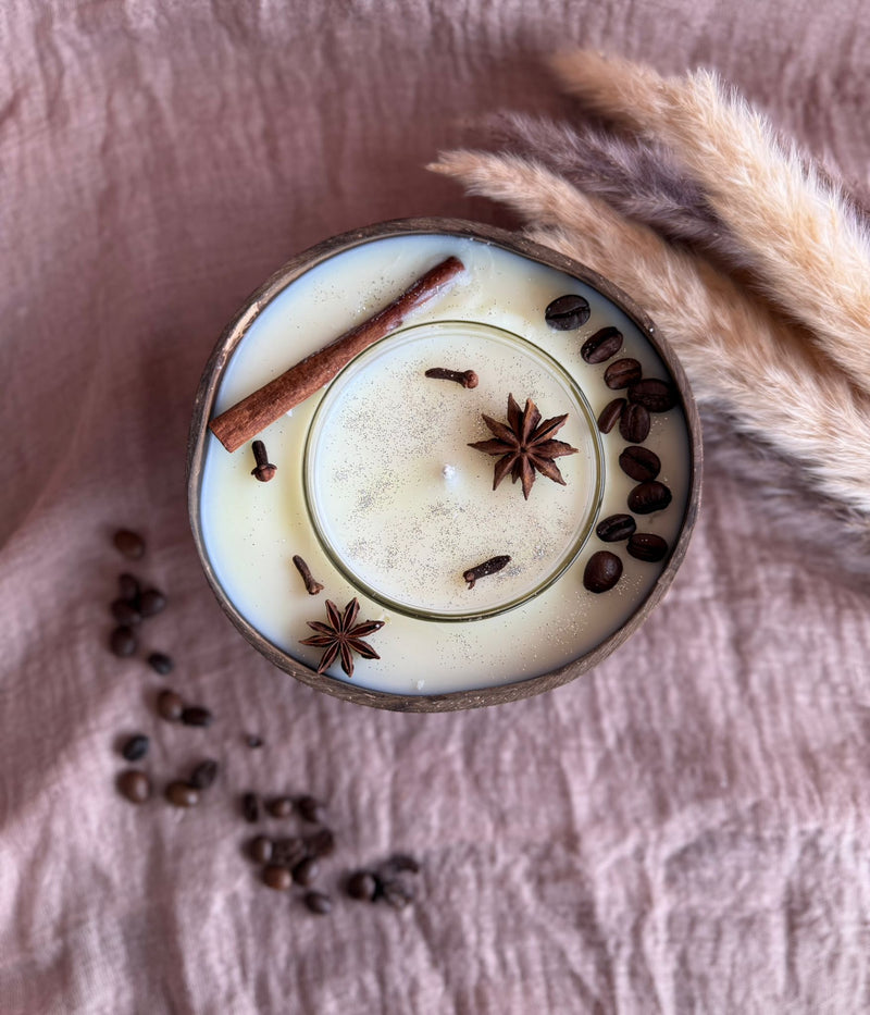 🥥🕯️ Handmade coconut candle – Natural coconut wax in a real coconut shell "Kataleya" (personalizable)
