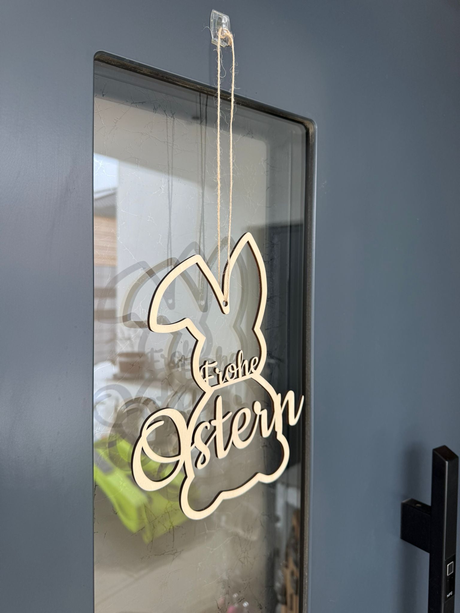 🐰 Türkranz „Frohe Ostern“ aus Holz – liebevolle Osterdekoration