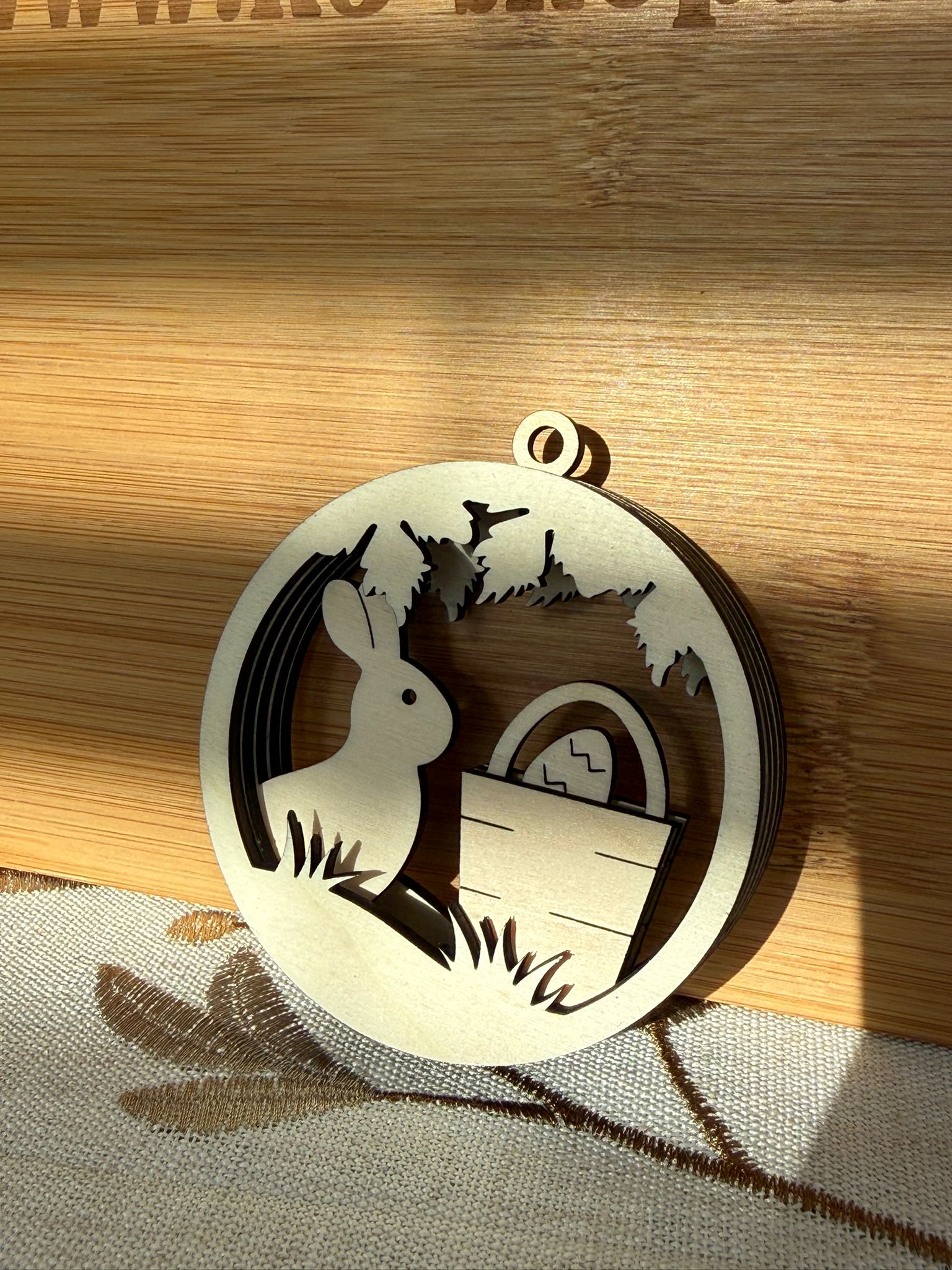 🐇 3D-Osterhase Anhänger aus Holz – 5-Schichten Motiv