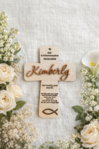✝️ Kreuz aus Holz – Geschenk zur Taufe, Erstkommunion uvm. (personalisierbar)