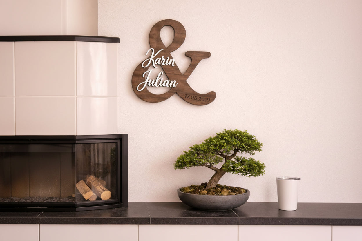 💍 Hochzeitsschild „&“ aus Holz – mit Namen & Gravur (personalisierbar)