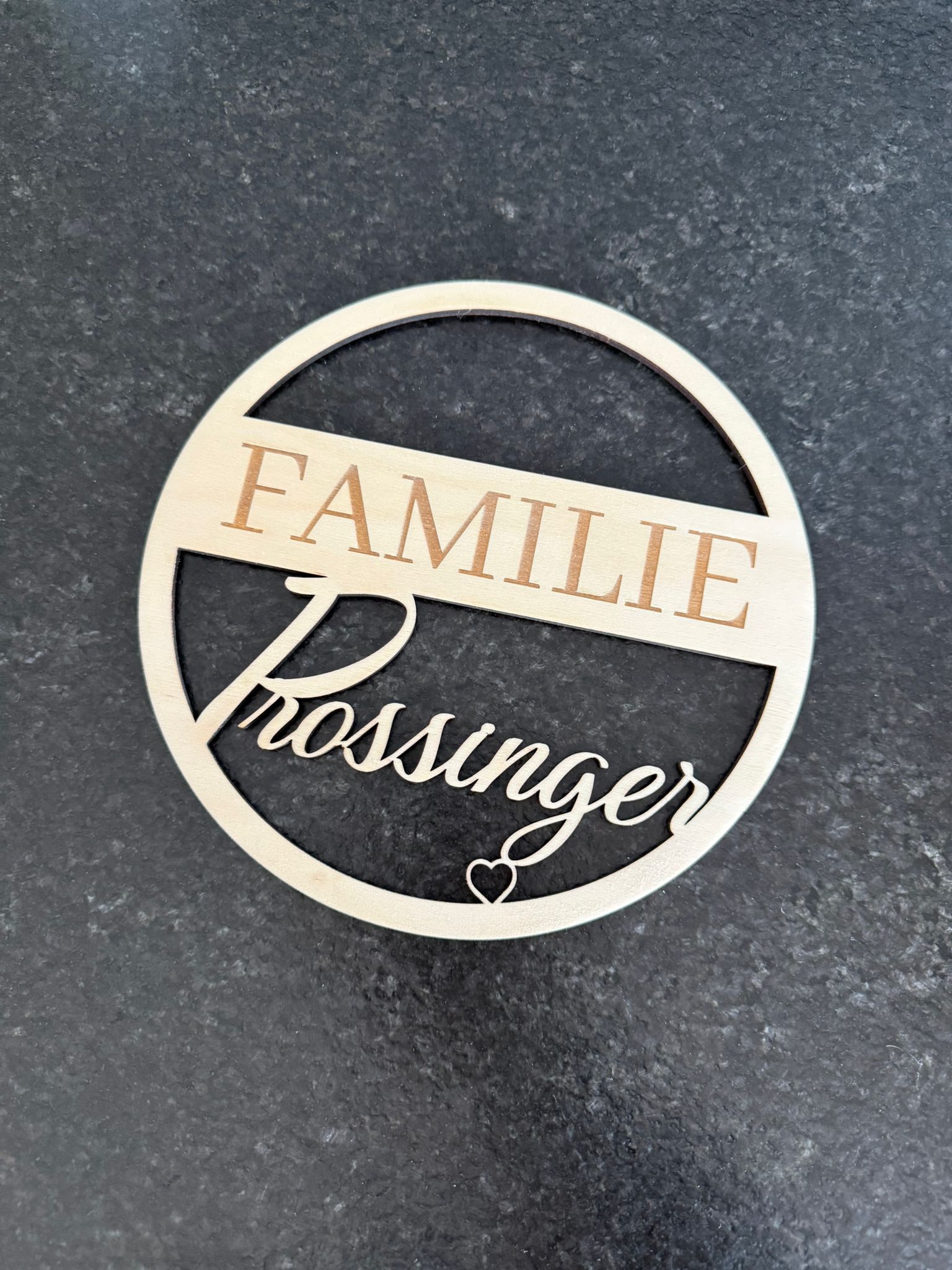🏡 Türkranz „Familie + Name“ aus Holz (personalisierbar)
