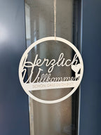 🚪✨ Türkranz aus Holz „Schön, dass du da bist!“ – liebevolle Willkommensdeko (personalisierbar)