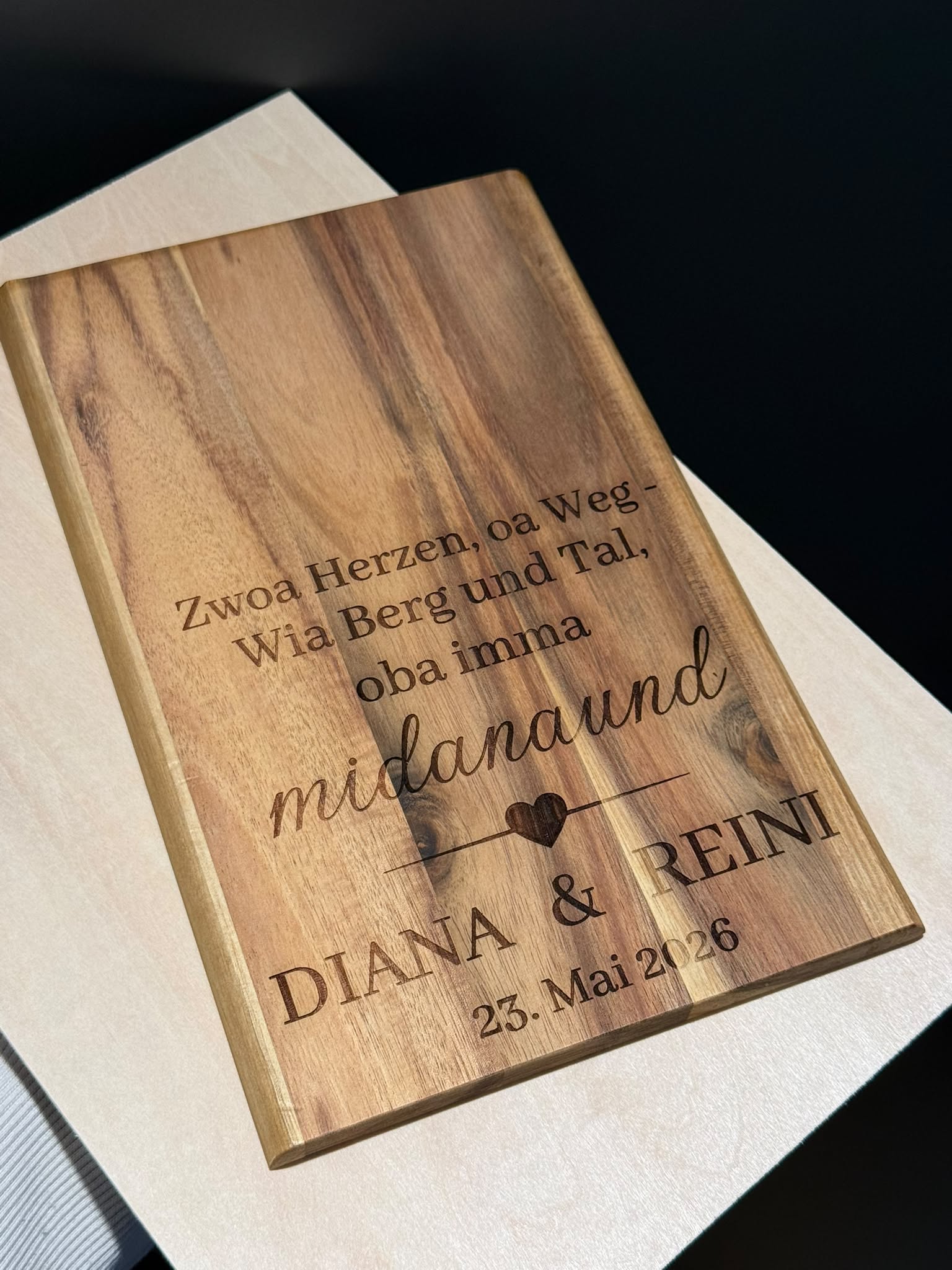 🪵✨ Schneidebrett aus Holz (personalisierbar)