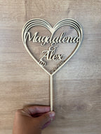 ❤️ Cake Topper aus Holz in Herzform – personalisierbar mit Wunschtext